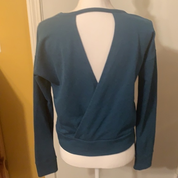 Nike Yoga Wrap Open Back Coverup S - Picture 5 of 9